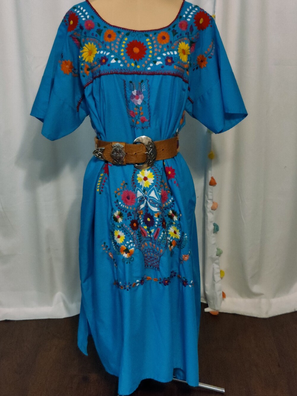 Mexican Oxacan heavy Embroidery Party Dress Cotton  XL Volup Maxi